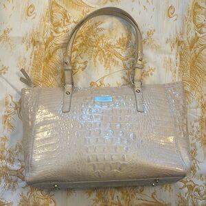 BRAHMIN‎ | Medium White/Cream tote handbag - EUC